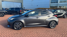 Toyota Yaris 1.5 Hybrid Design 5dr CVT Hybrid Hatchback